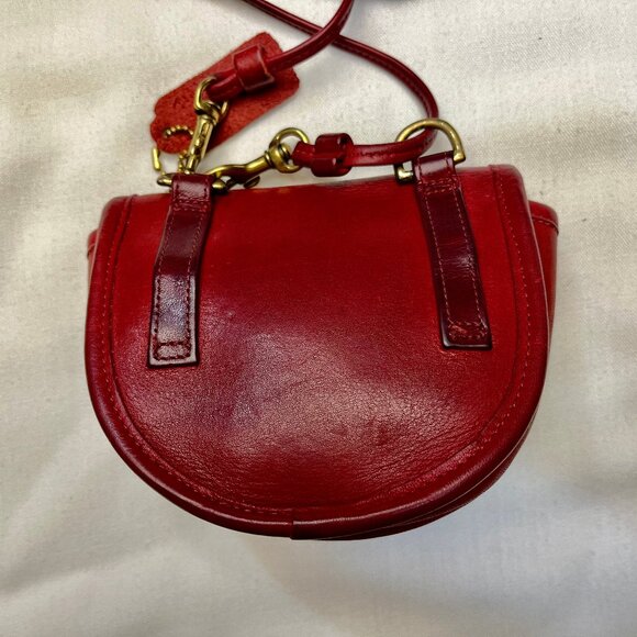 1980's vintage Small Crossbody, Shoulder or Belt Bag - EUC - Picture 3 of 7